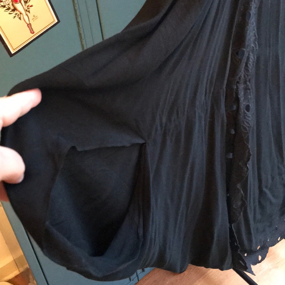 Black Lightweight Coverup / Jacket 🍀 - Picture 6 of 8